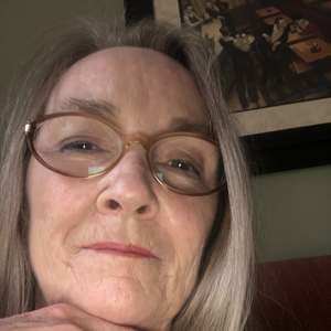 Meet your Posher, Connie